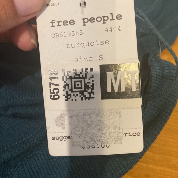 Free People Long Flowy Bohemian Style Turquoise Color Tank Small NWT - Picture 7 of 7